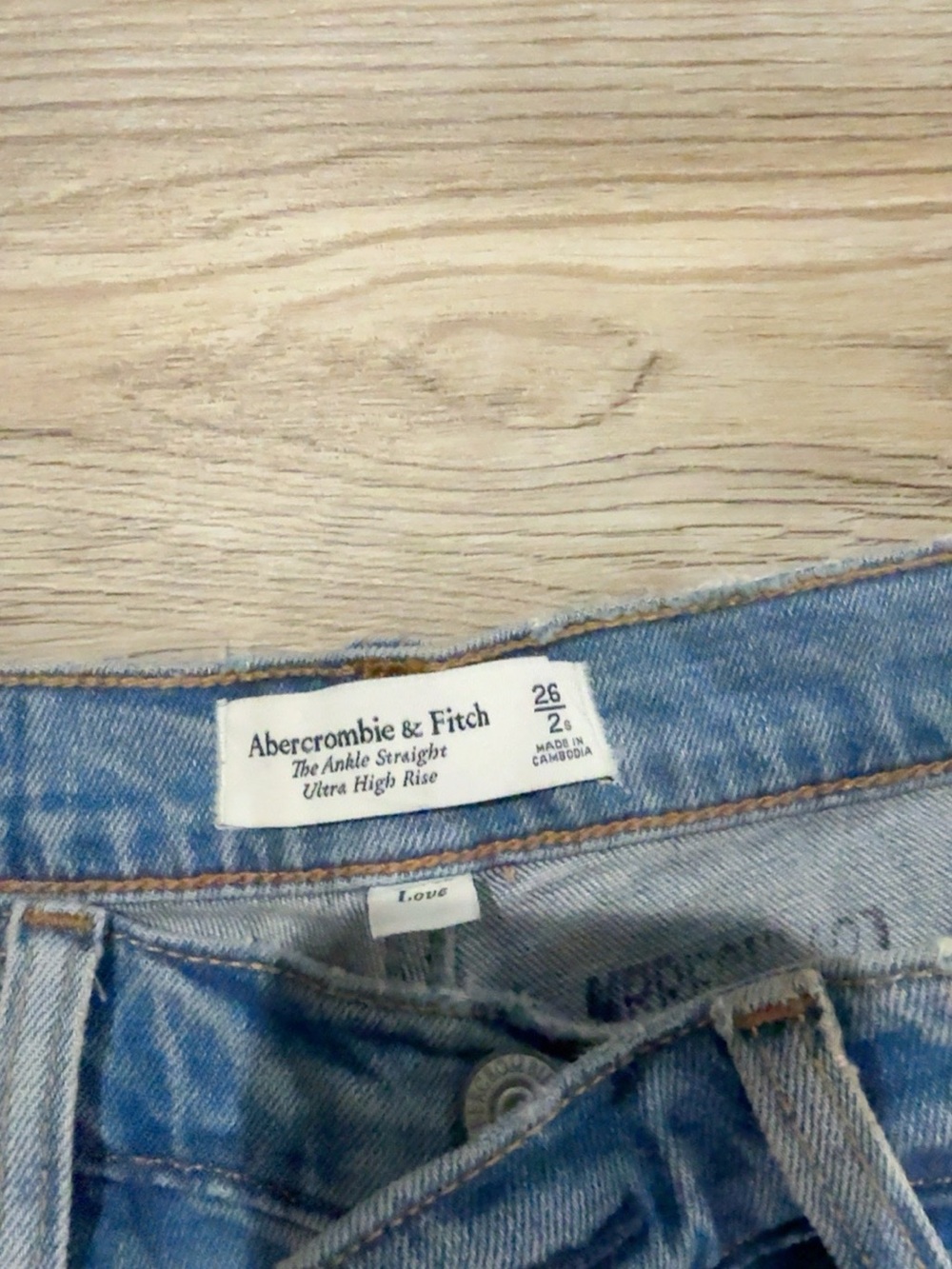 Abercrombie & Fitch Light Blue Ankle Straight Jeans